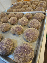 Load image into Gallery viewer, Ube Pandesal 1 Dozen